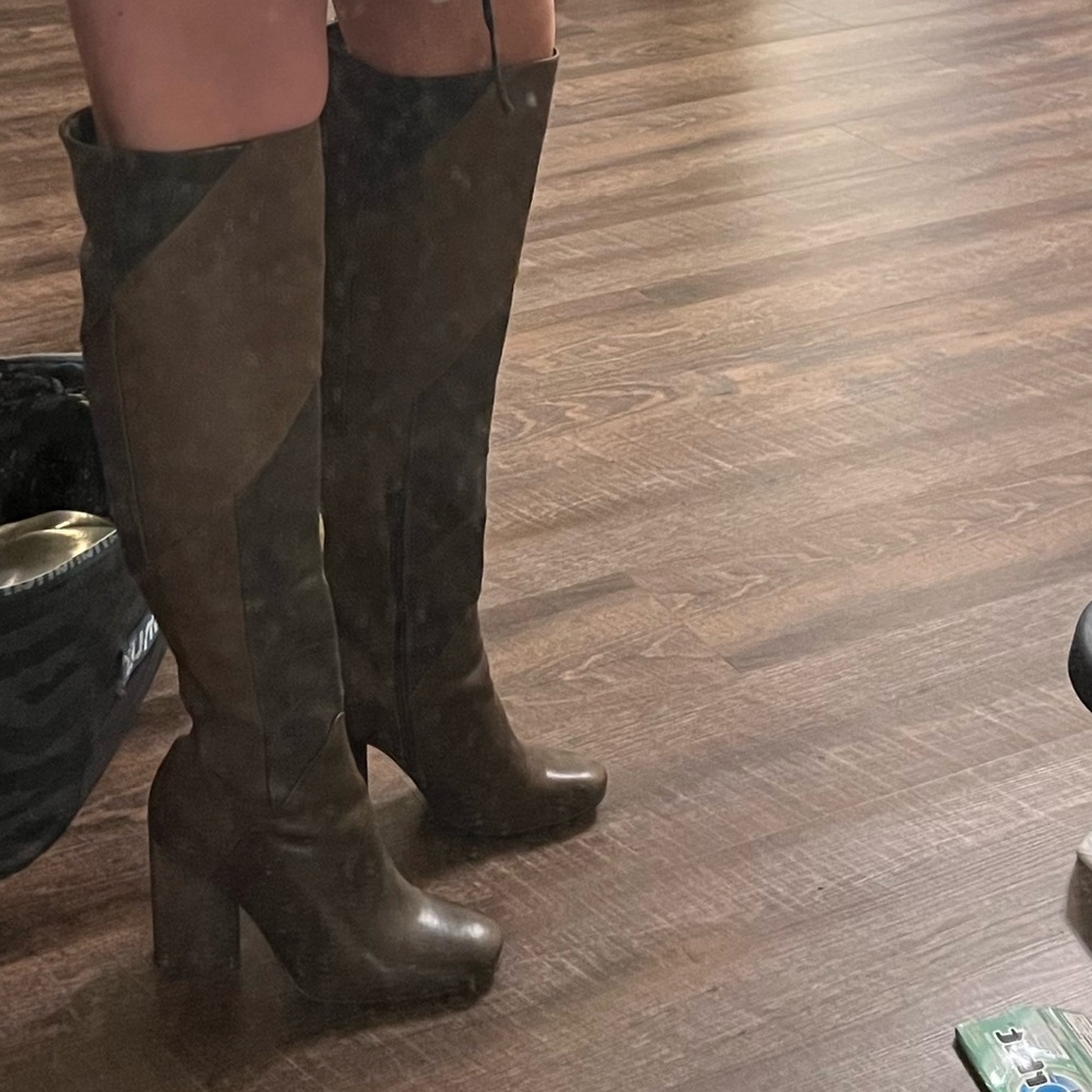 Chic Brown Knee-High Boots